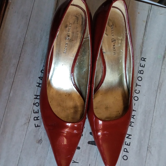 Shoes - Picture 6 of 6